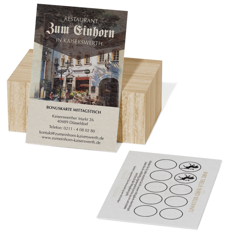 Stempelkarte Mockup Holzblock